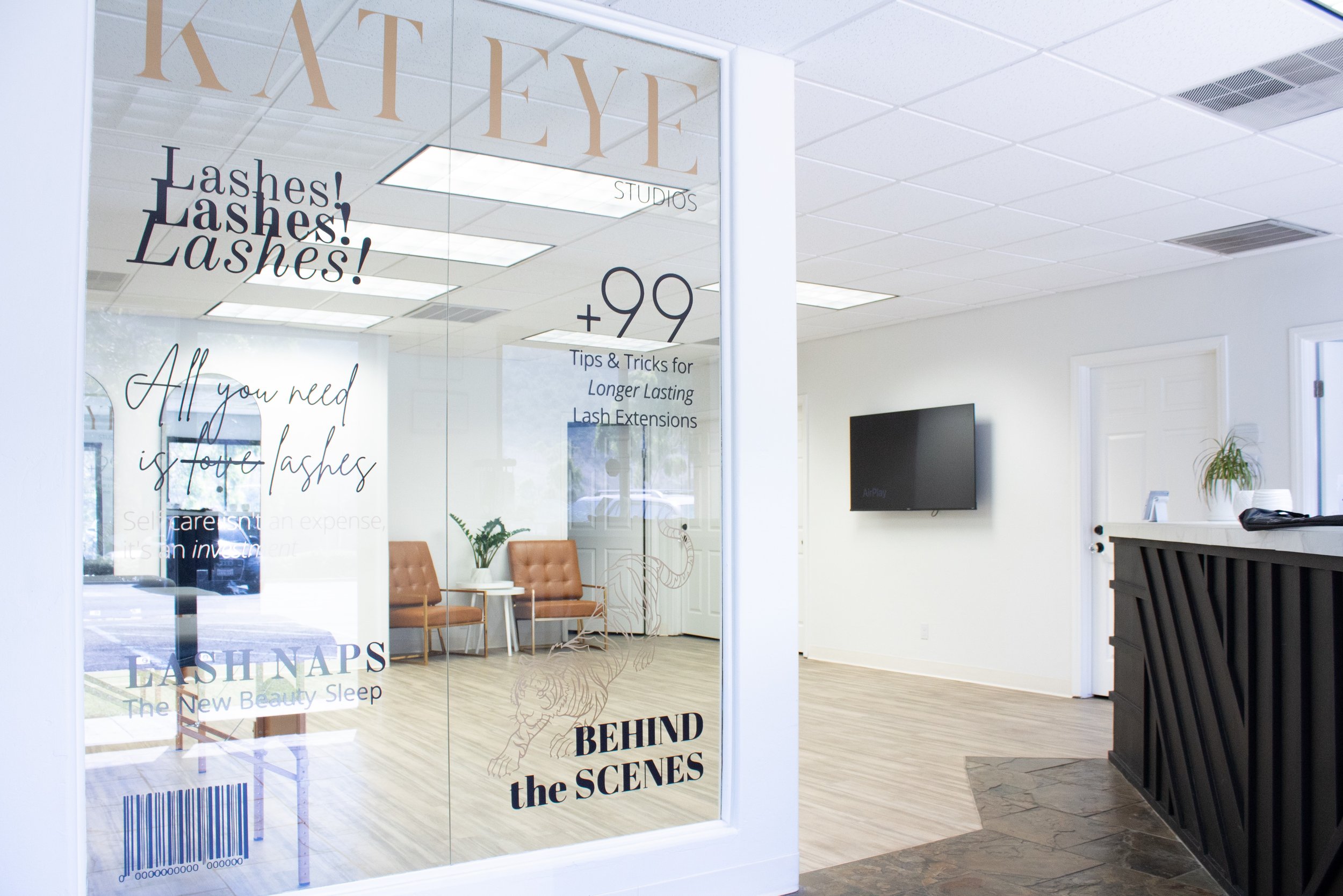 Wide view of the Kat Eye Studios space available for rent