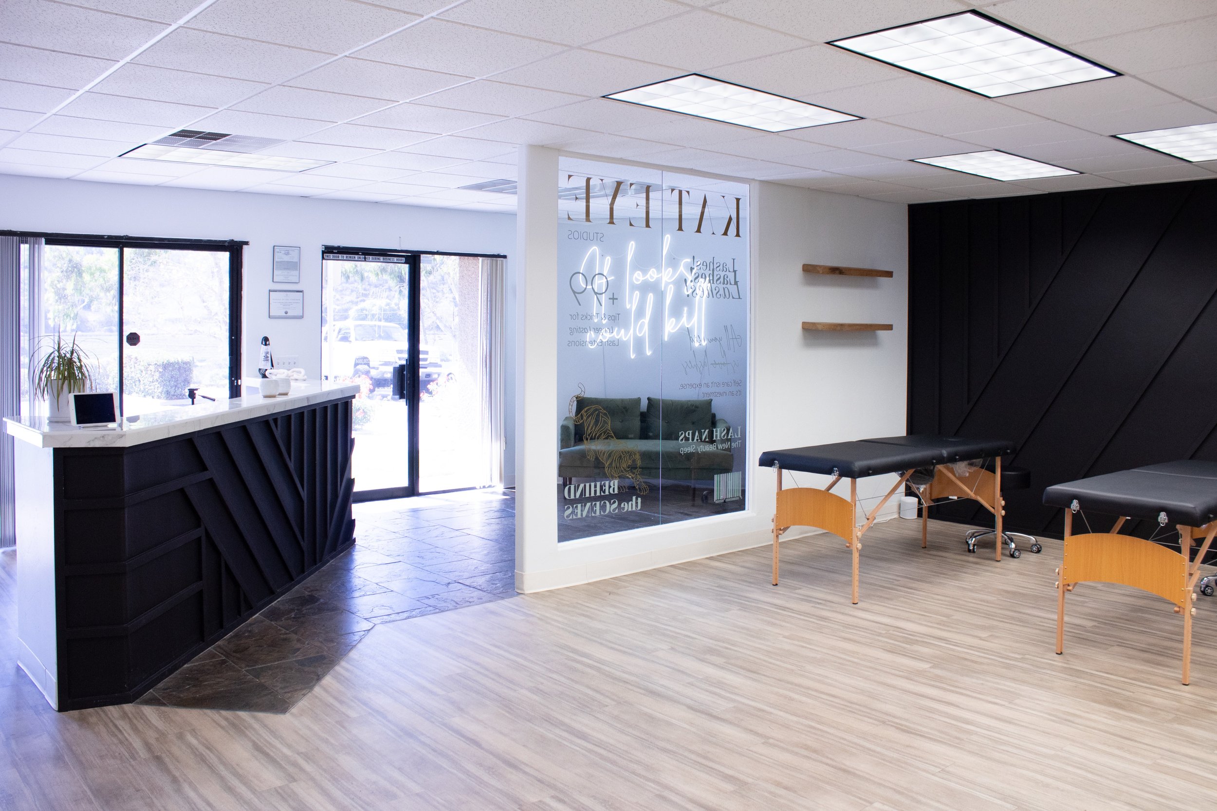 Lash room at Kat Eye Studios with treatment bed